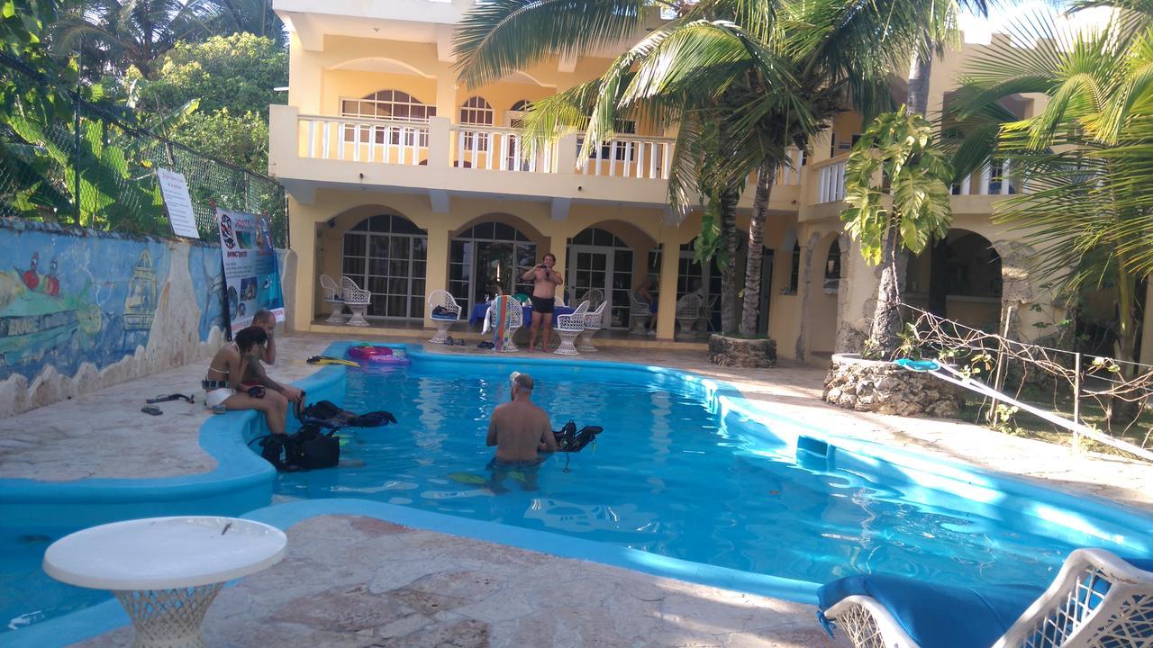 Hotel El Viejo Pirata Boca de Yuma Exterior foto